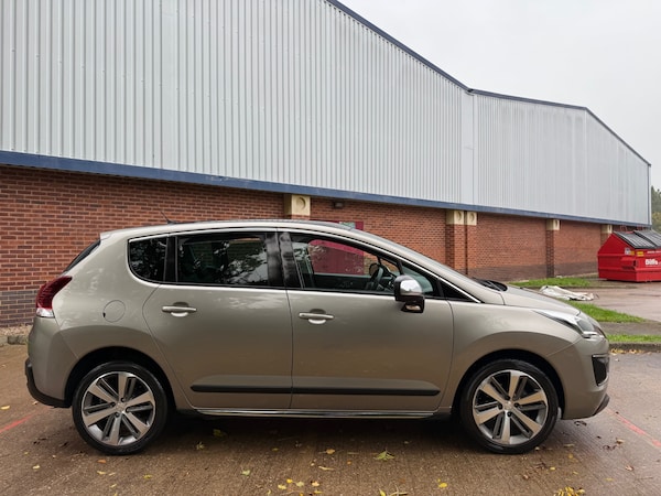 Used Peugeot 3008 2016 for sale - 76263233: Photo 2