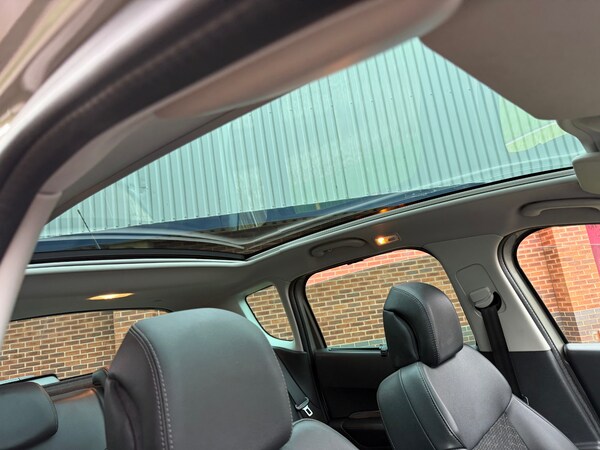 Used Peugeot 3008 2016 for sale - 76263233: Photo 7
