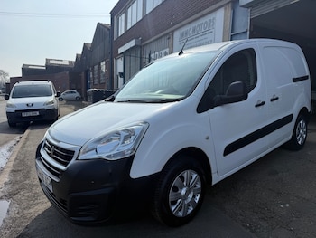 Used Peugeot Partner 2016 for sale - 77974546: Photo