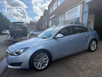 Used Vauxhall Insignia 2015 for sale - 75894655: Photo
