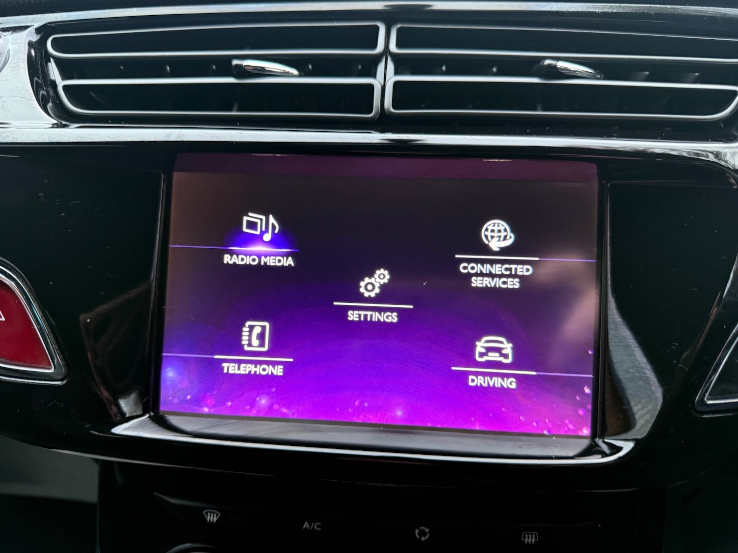 Used DS Automobiles DS 3 2016 for sale - 77329310: Photo 15