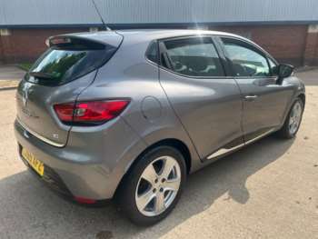 Used Renault Clio 2015 for sale - 74950106: Photo