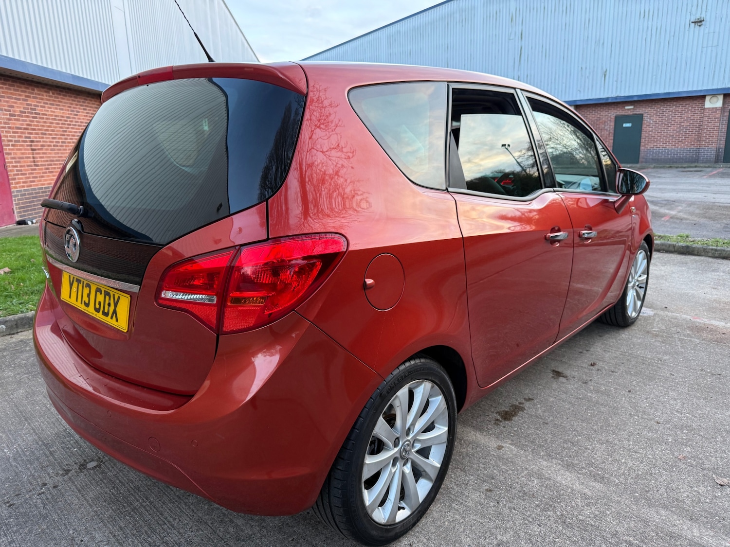 Used Vauxhall Meriva 2013 for sale - 77264572: Photo 3