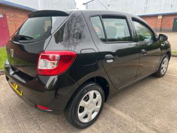 Used Dacia Sandero 2013 for sale - 74389676: Photo