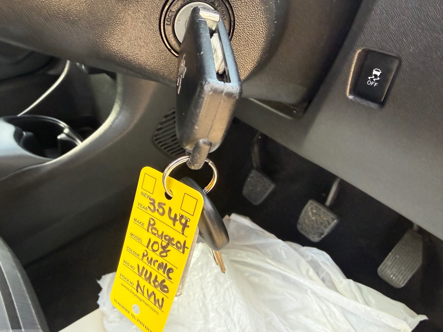 Used Peugeot 108 2016 for sale - 77721737: Photo 12