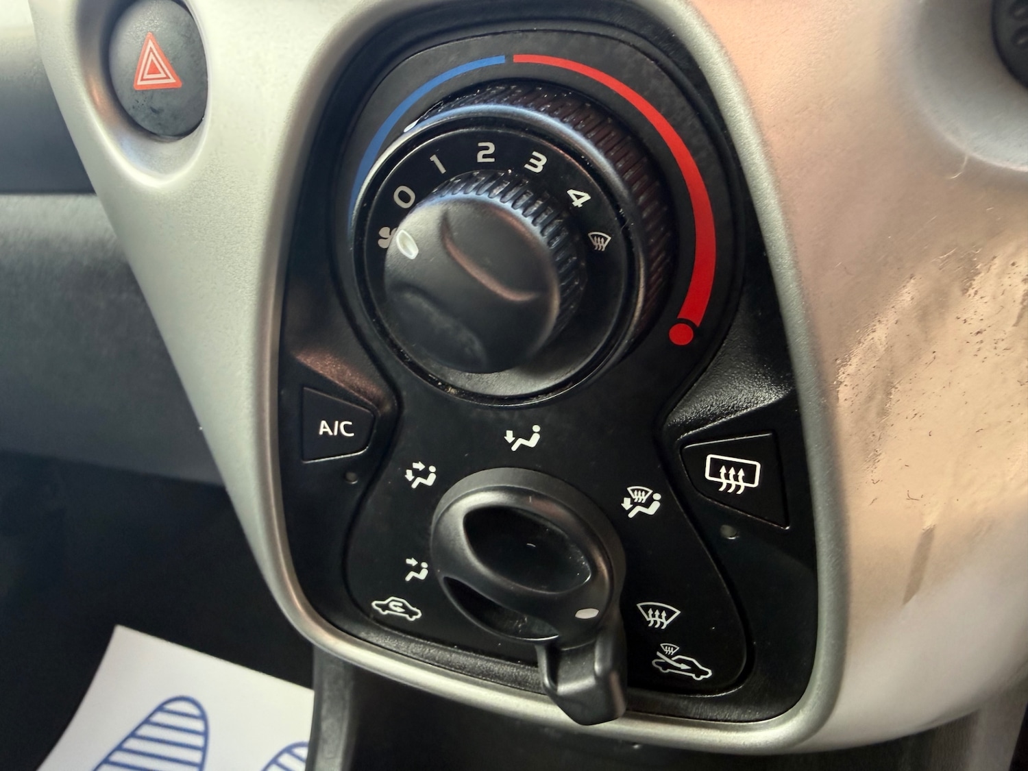 Used Peugeot 108 2016 for sale - 77721737: Photo 17