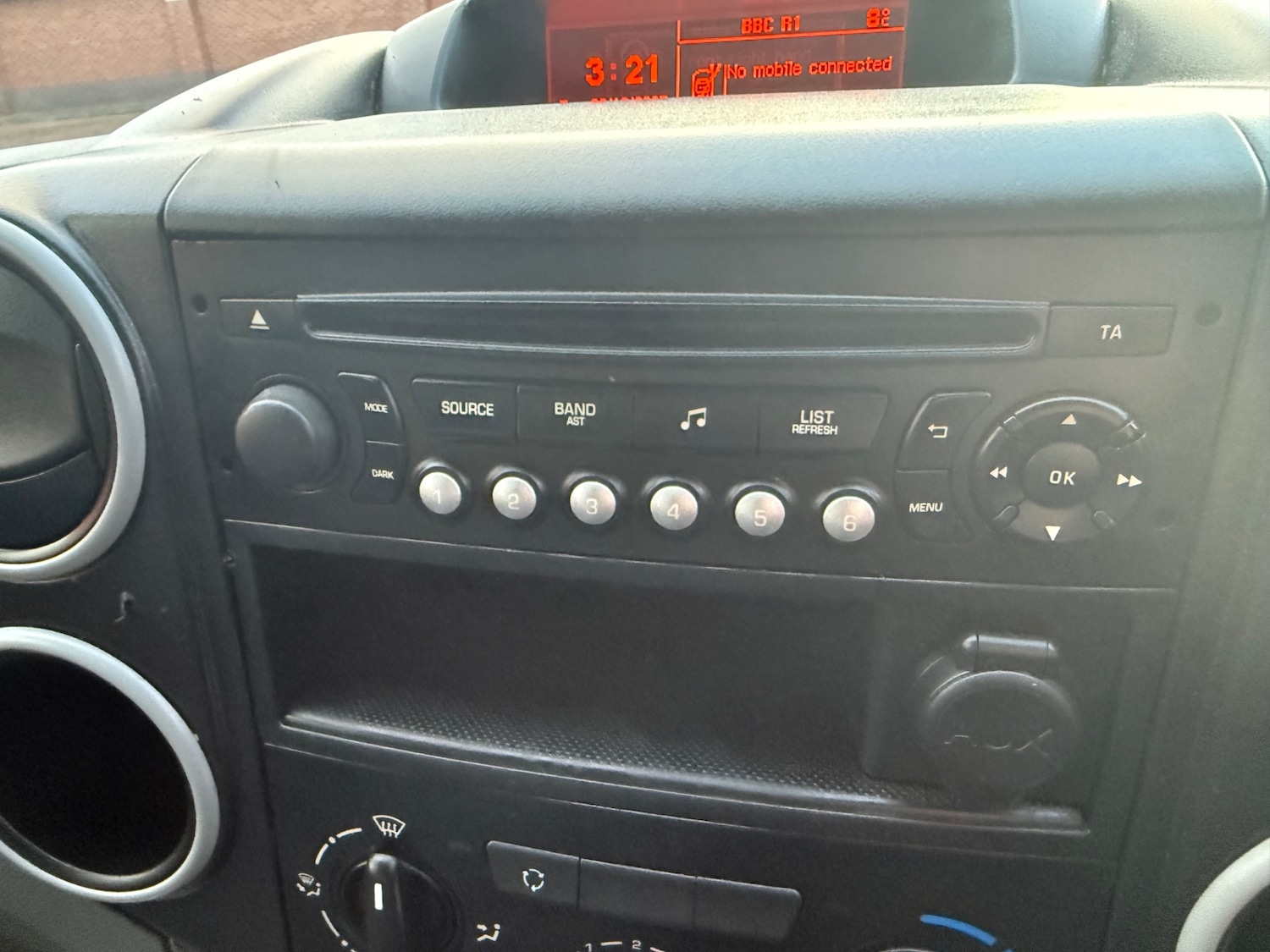 Used Peugeot Partner 2016 for sale - 76780554: Photo 17