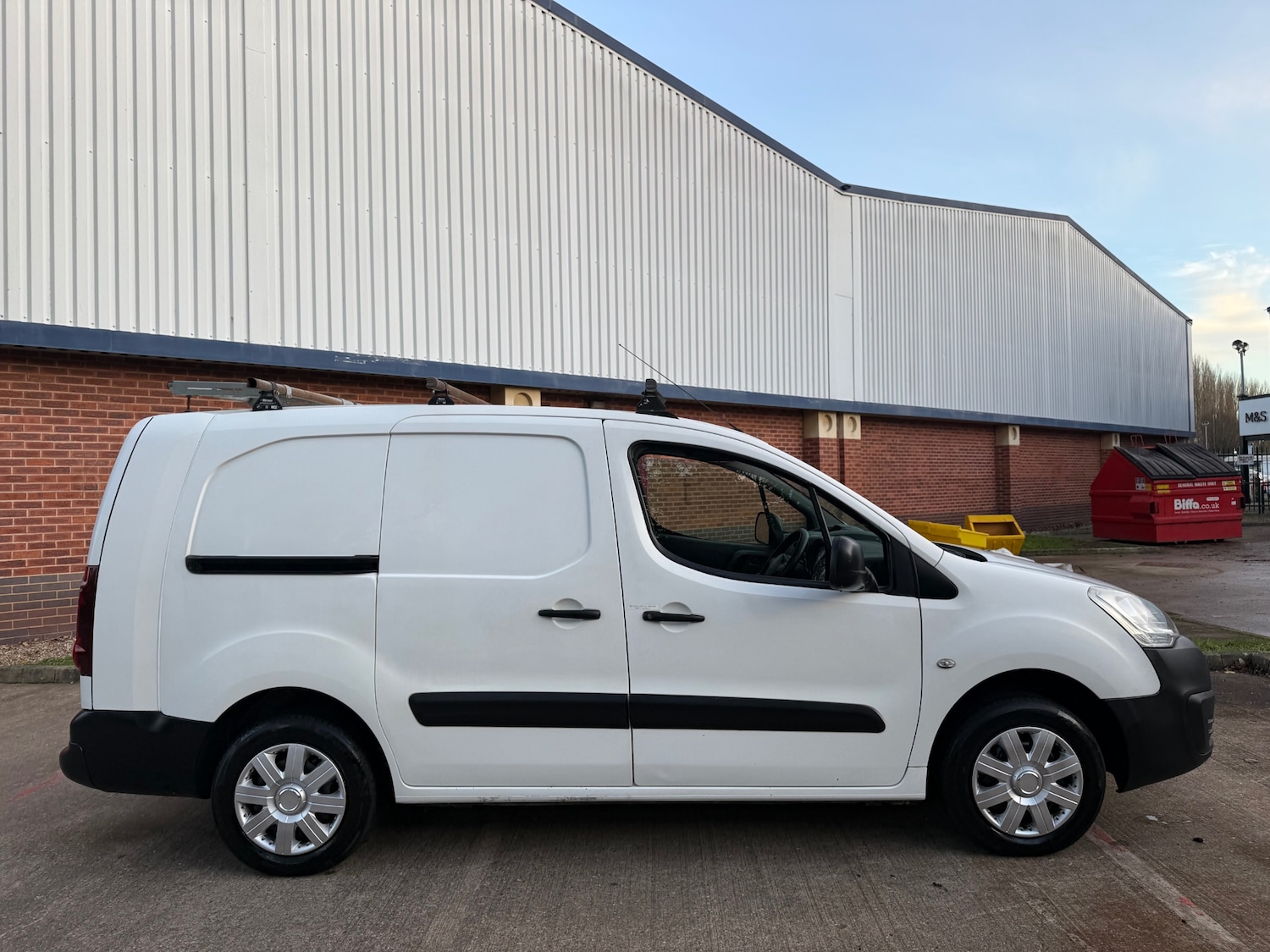 Used Peugeot Partner 2016 for sale - 76780554: Photo 2