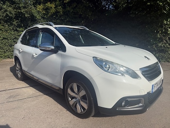 Used Peugeot 2008 2014 for sale - 79410828: Photo