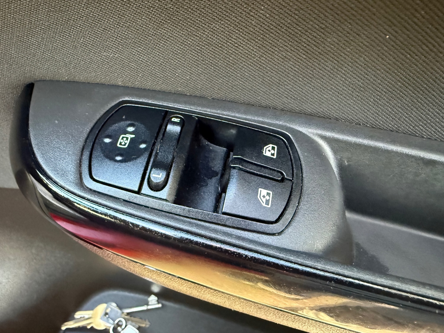 Used Vauxhall Corsa 2015 for sale - 76566693: Photo 10