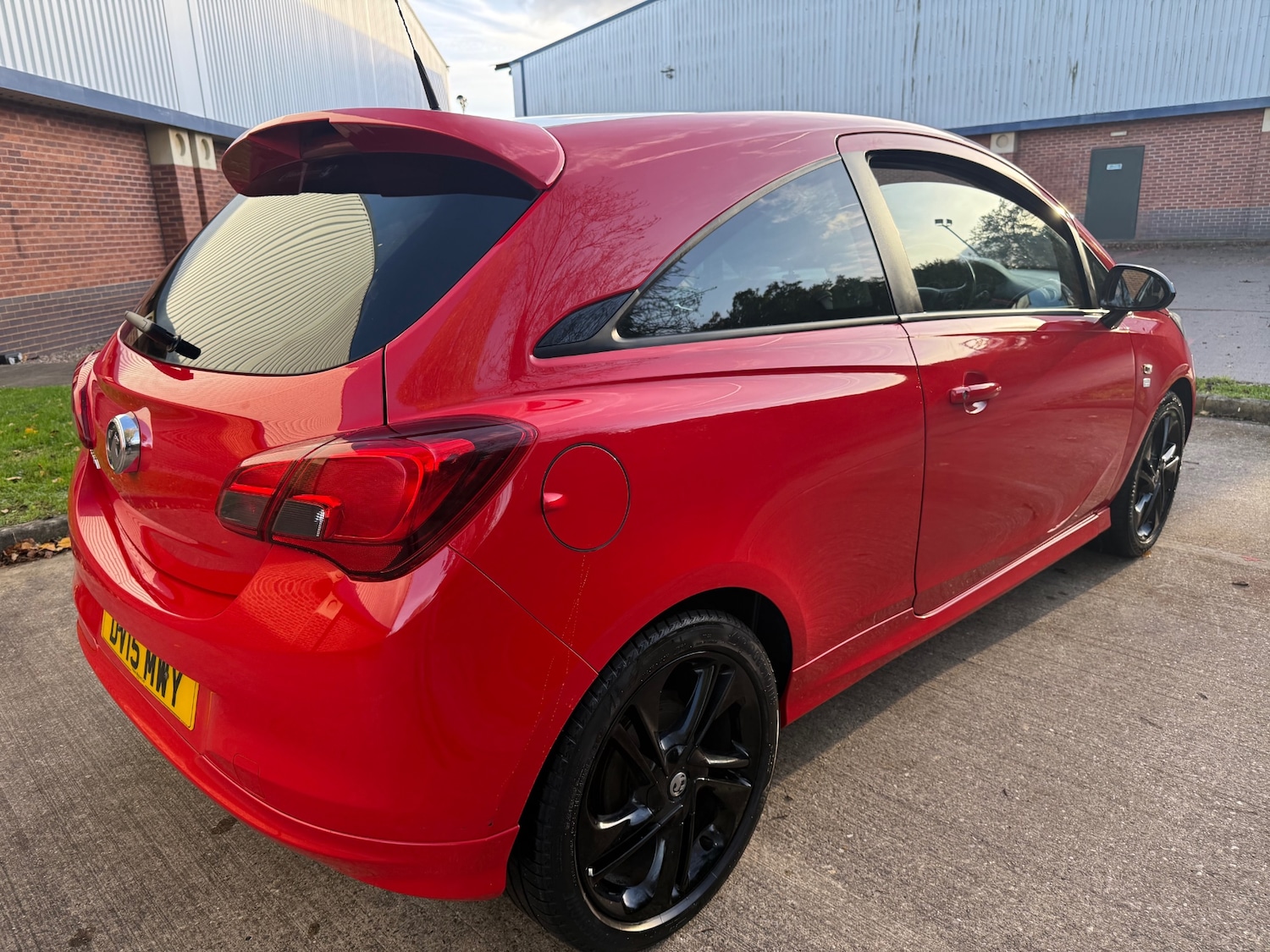 Used Vauxhall Corsa 2015 for sale - 76566693: Photo 3