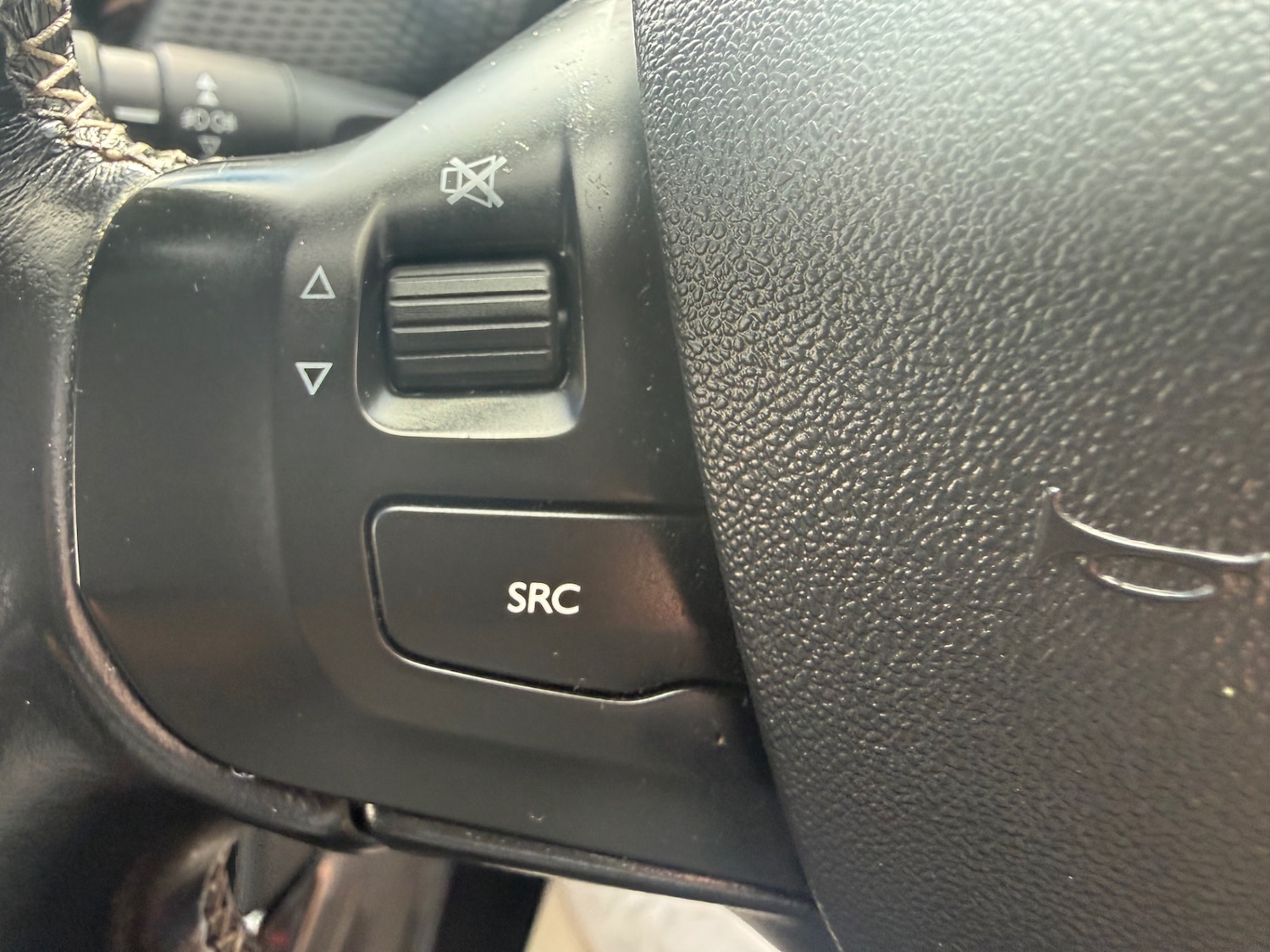 Used Peugeot 2008 2017 for sale - 78001561: Photo 13