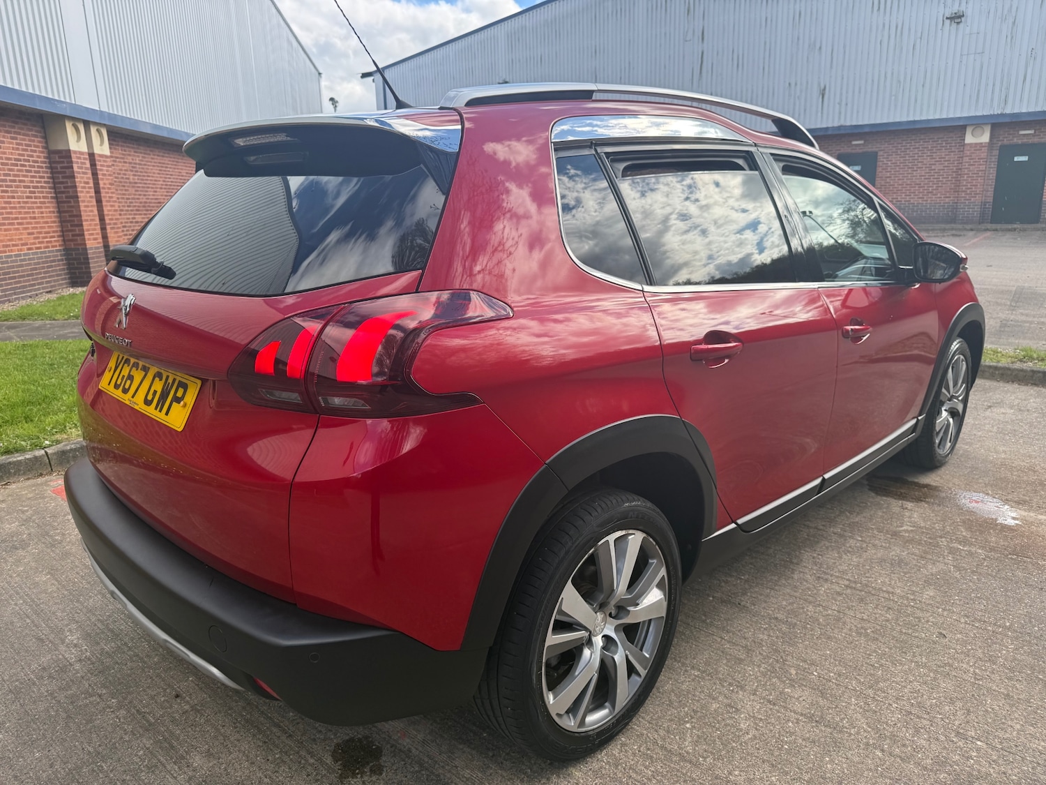 Used Peugeot 2008 2017 for sale - 78001561: Photo 3