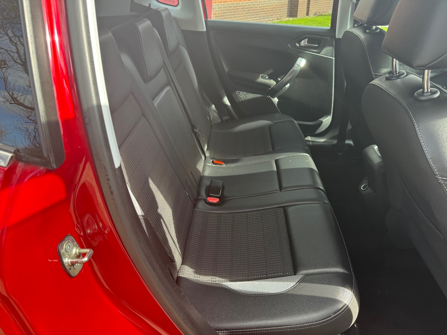 Used Peugeot 2008 2017 for sale - 78001561: Photo 8