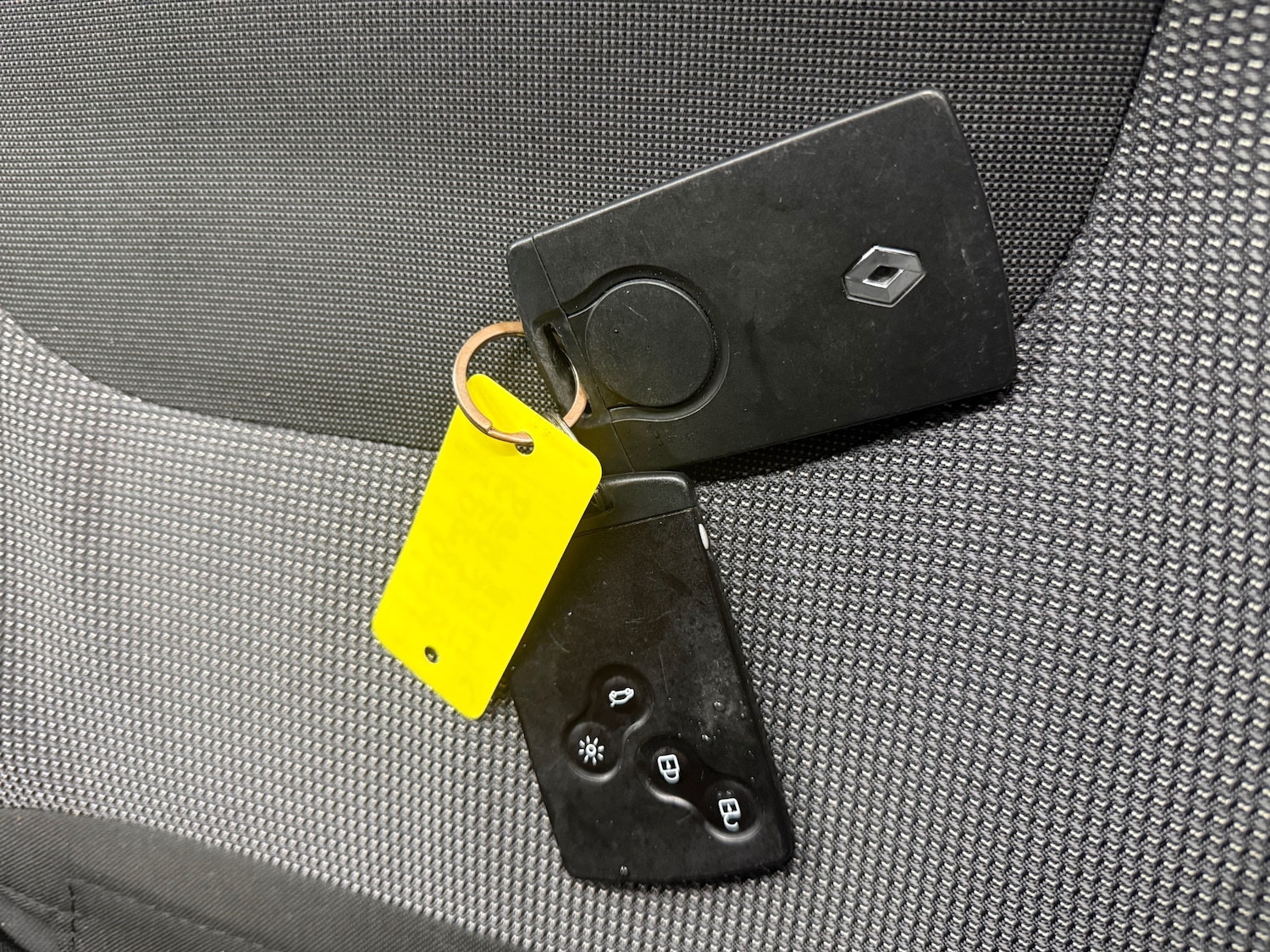 Used Renault Captur 2016 for sale - 76987005: Photo 2