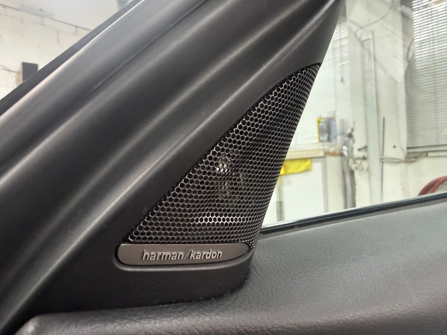 Used BMW 3 Series 2017 for sale - 77475543: Photo 12