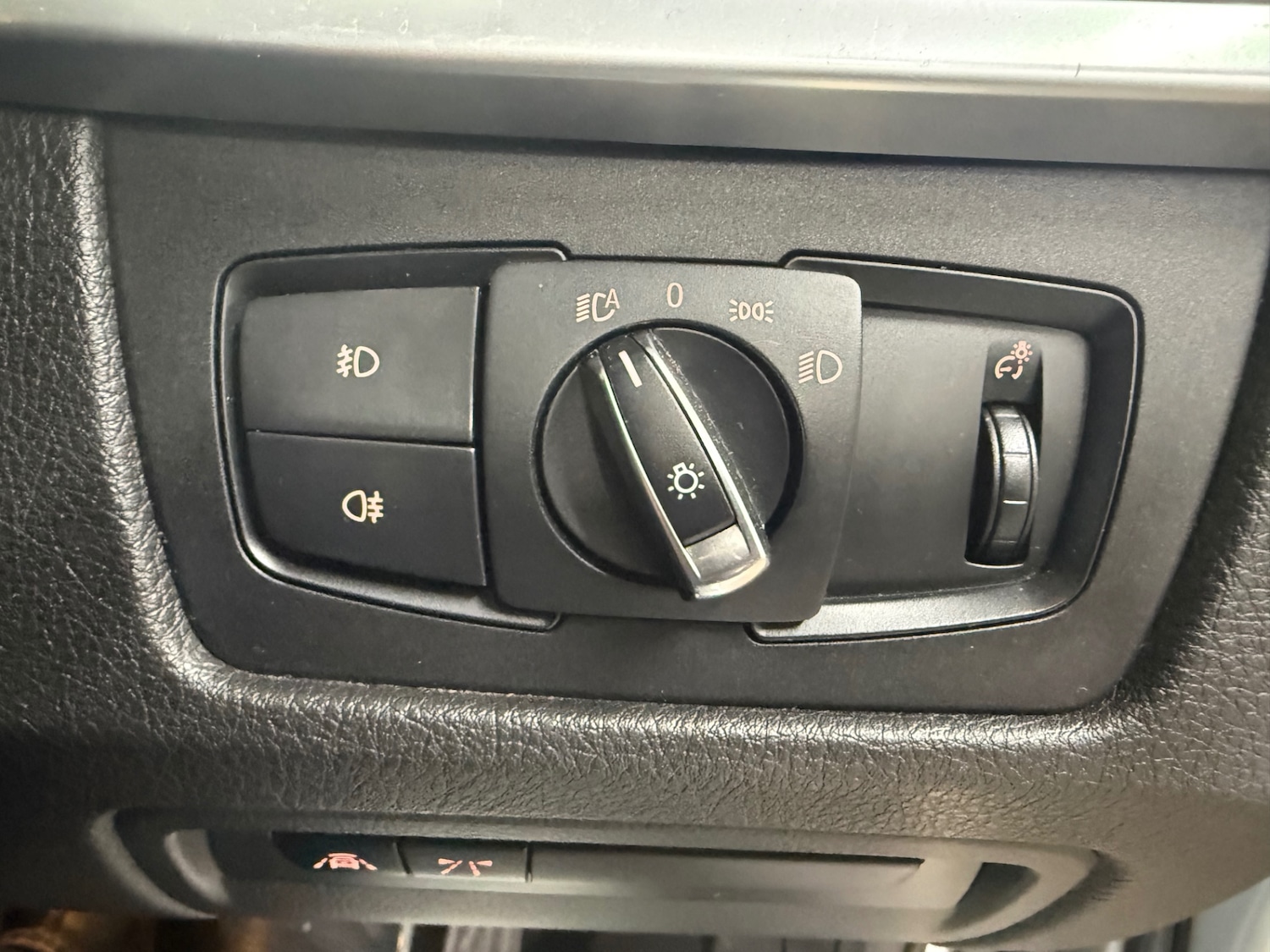 Used BMW 3 Series 2017 for sale - 77475543: Photo 15