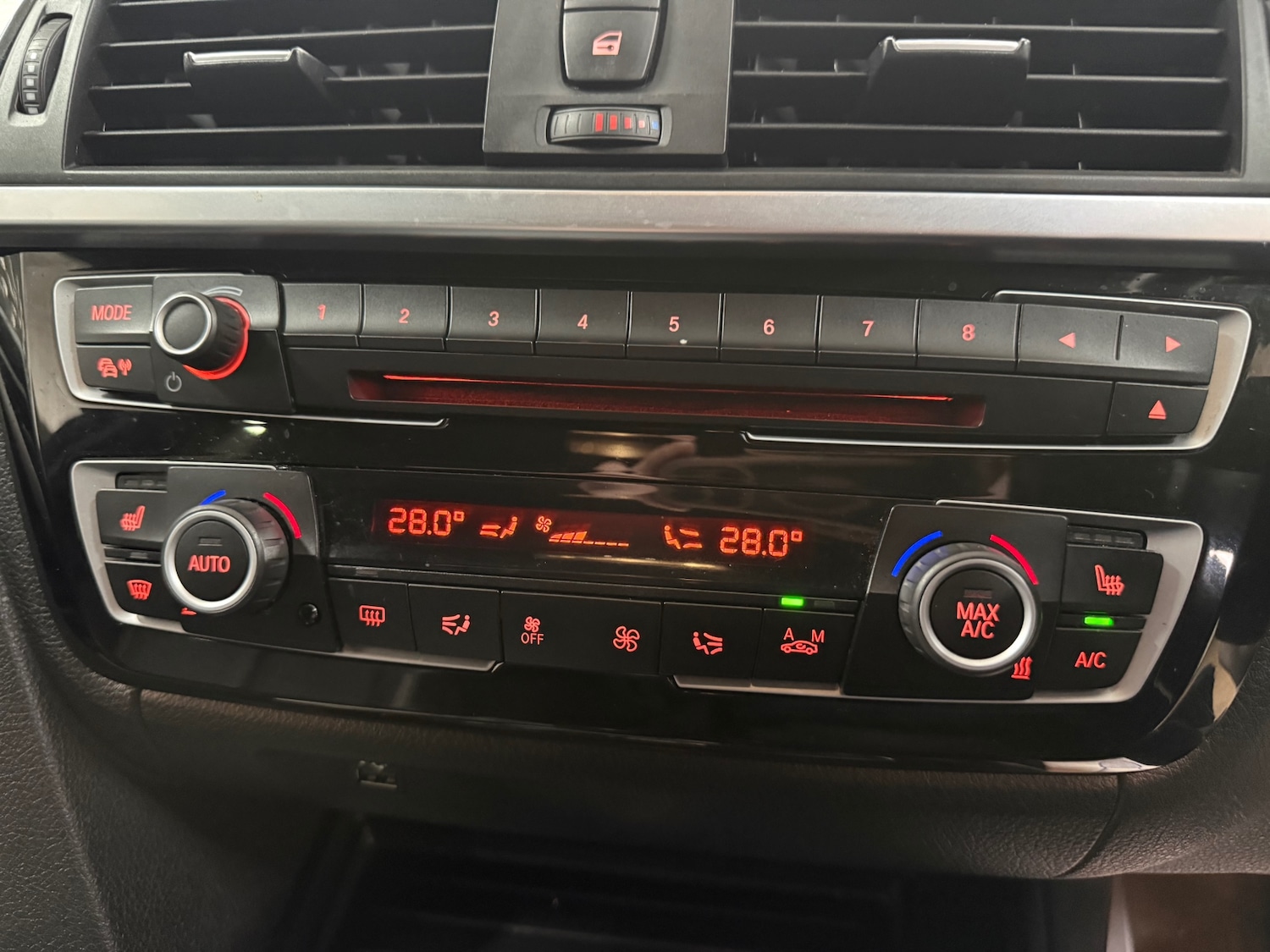 Used BMW 3 Series 2017 for sale - 77475543: Photo 23