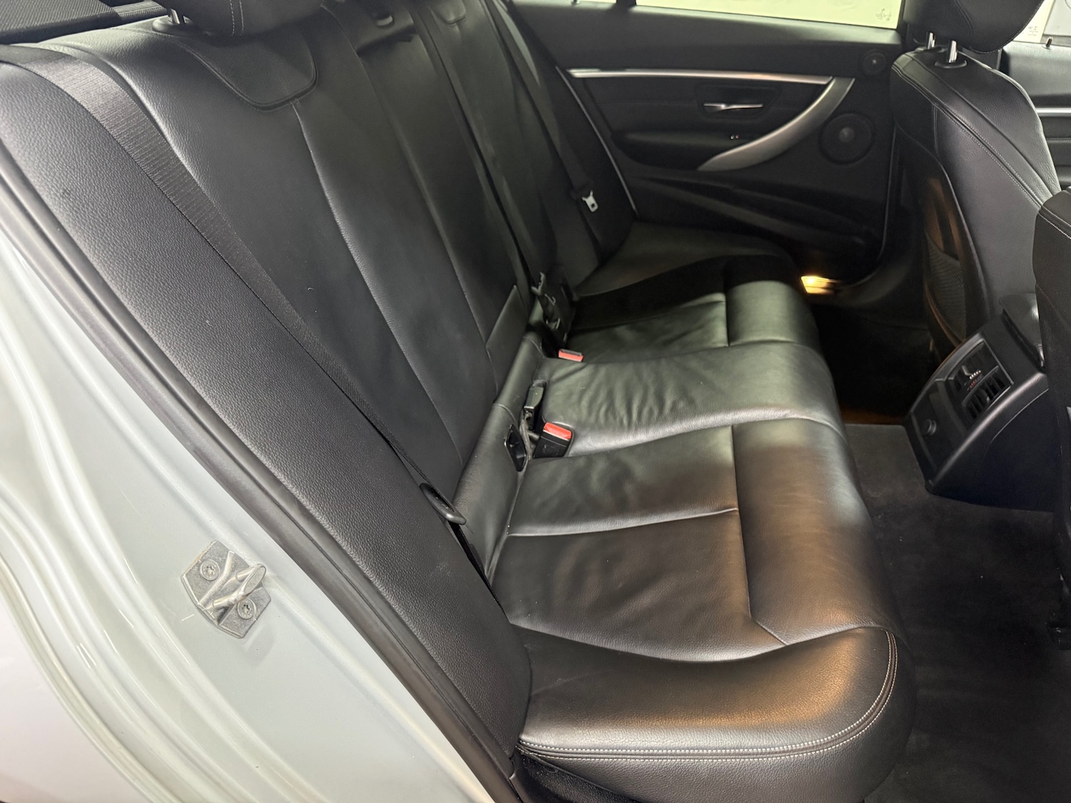 Used BMW 3 Series 2017 for sale - 77475543: Photo 8