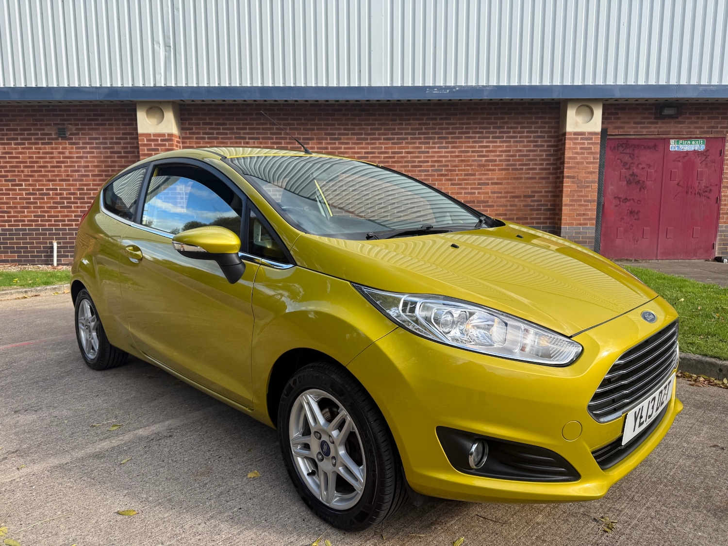 Used Ford Fiesta 2014 for sale - 76334199: Photo 1