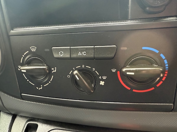 Used Citroen Berlingo 2015 for sale - 76198559: Photo 16