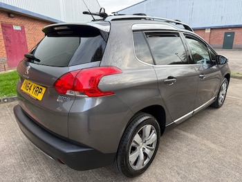 Used Peugeot 2008 2014 for sale - 77732921: Photo