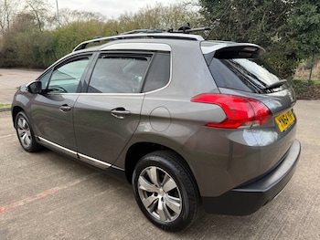 Used Peugeot 2008 2014 for sale - 77732921: Photo