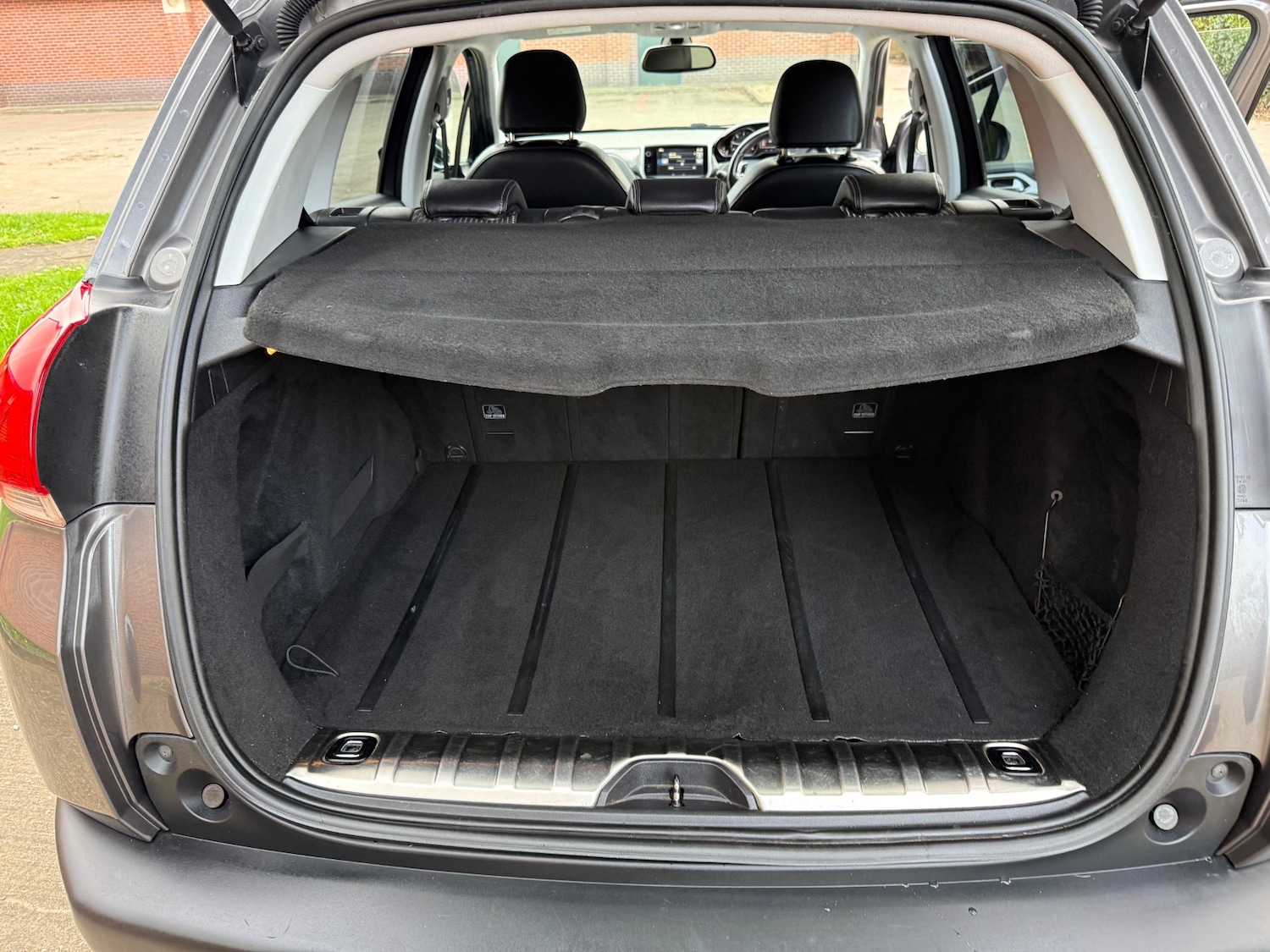 Used Peugeot 2008 2014 for sale - 77732921: Photo 9