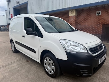 Used Peugeot Partner 2018 for sale - 79344653: Photo