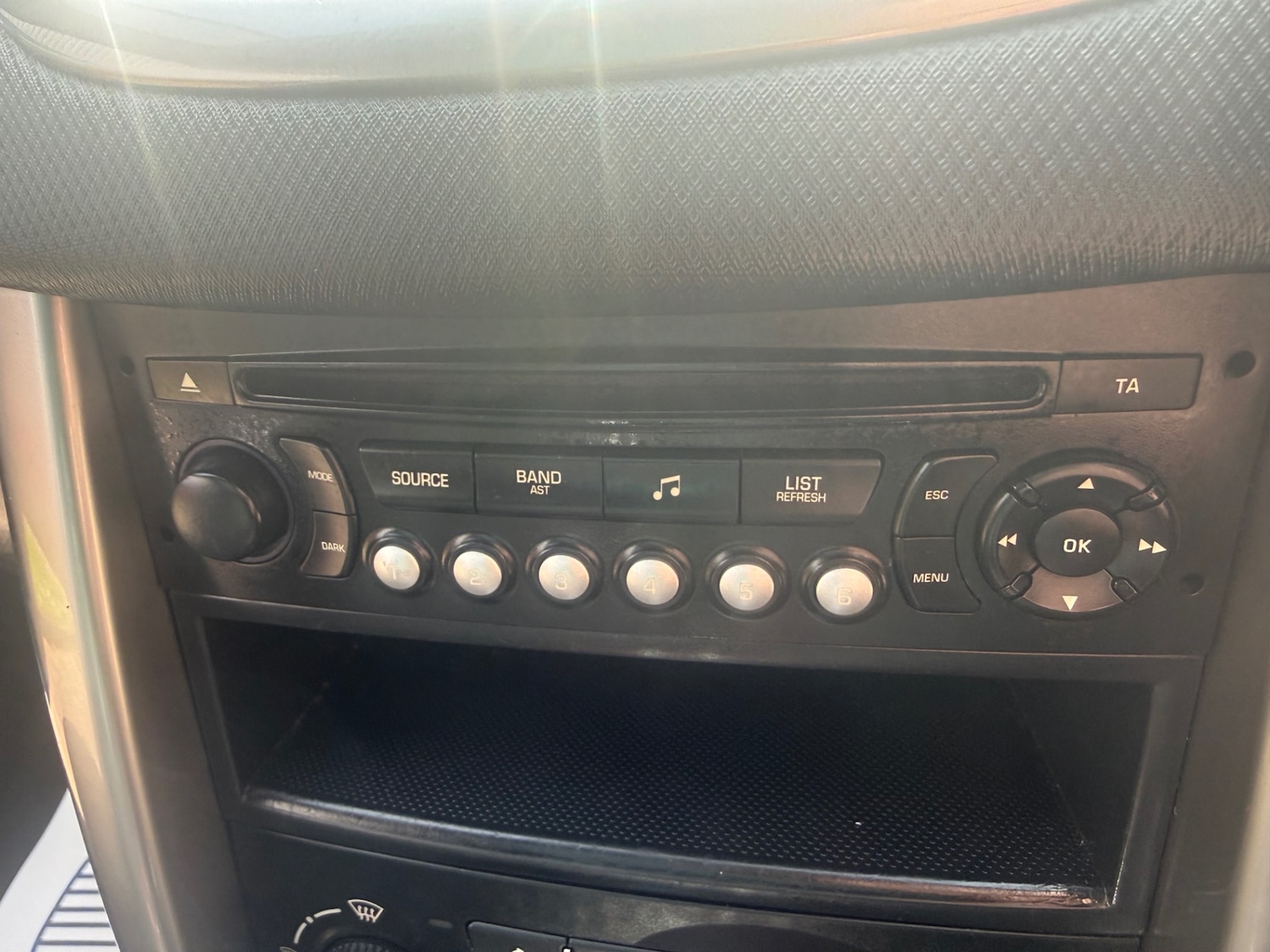 Used Peugeot 207 2012 for sale - 78199450: Photo 14