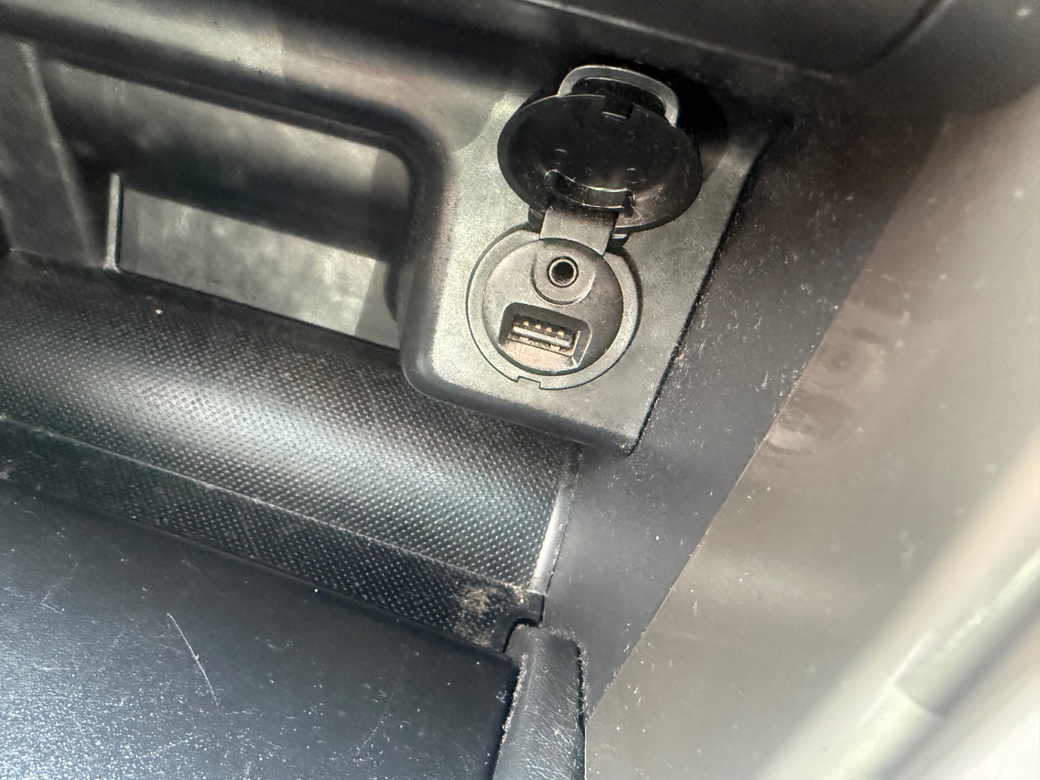 Used Peugeot 207 2012 for sale - 78199450: Photo 15