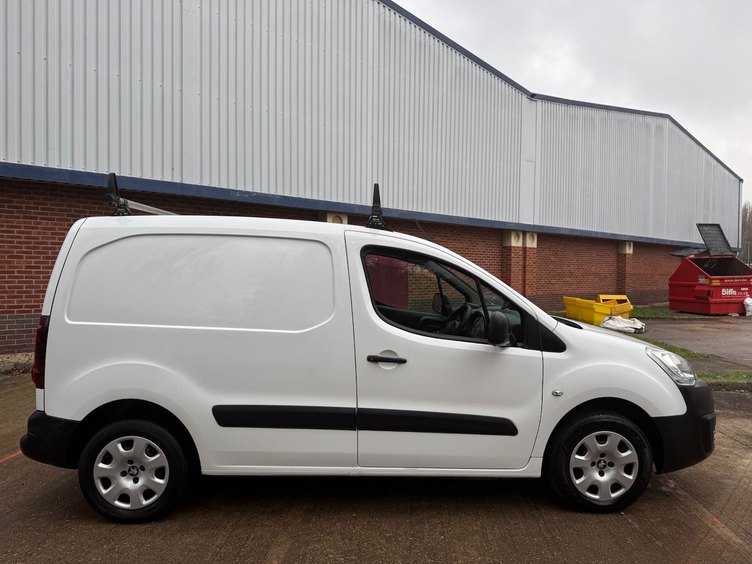 Used Peugeot Partner 2016 for sale - 77409655: Photo 2