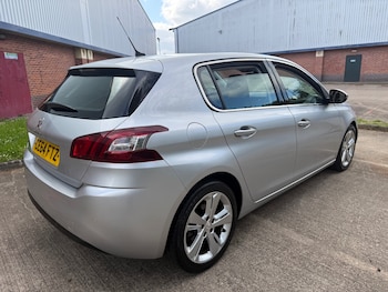 Used Peugeot 308 2014 for sale - 78324519: Photo