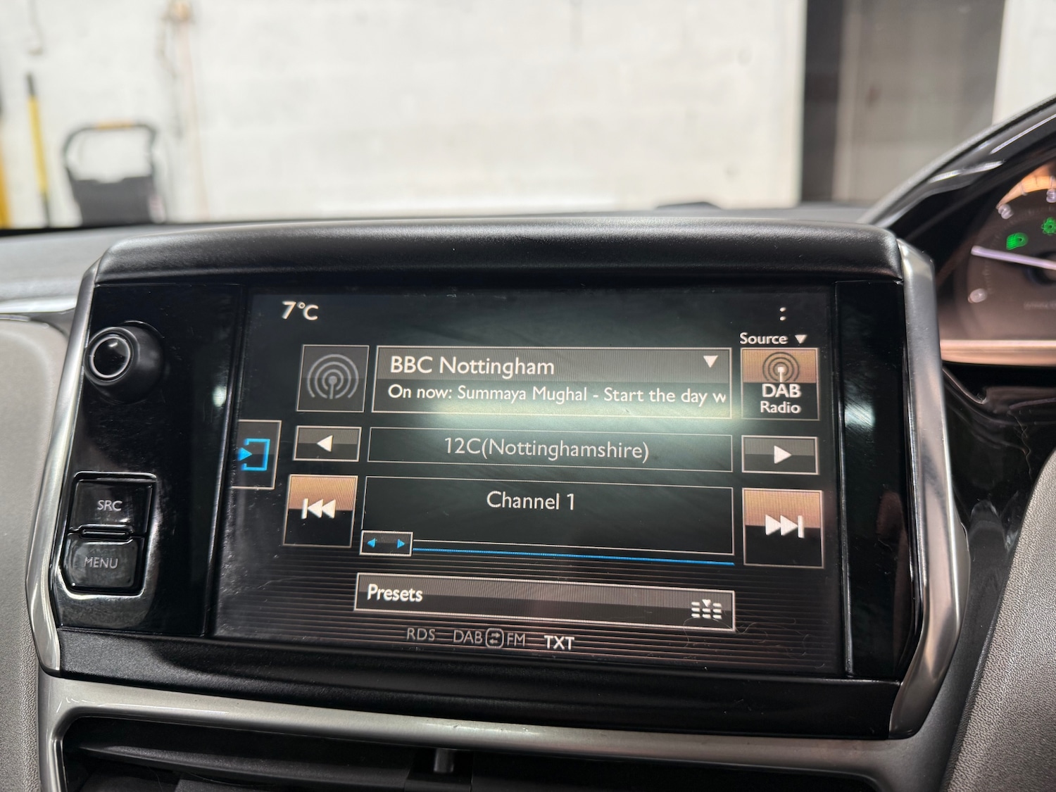 Used Peugeot 208 2015 for sale - 77116309: Photo 19