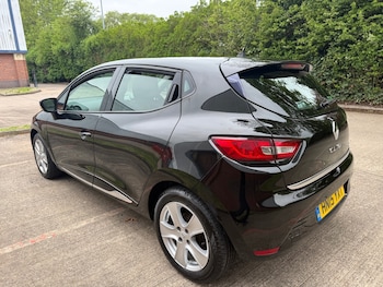 Used Renault Clio 2015 for sale - 78412141: Photo