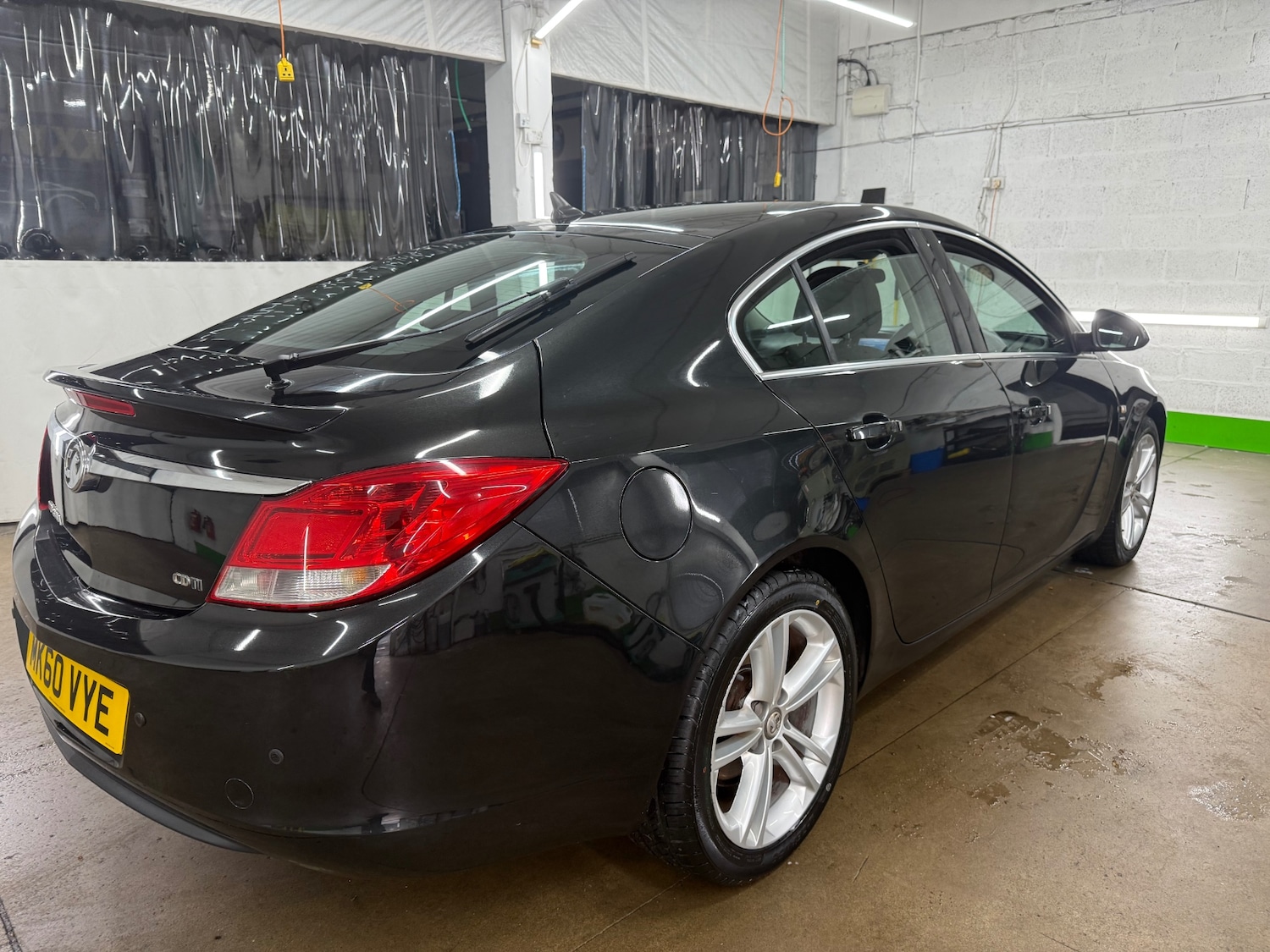 Used Vauxhall Insignia 2010 for sale - 76626517: Photo 3