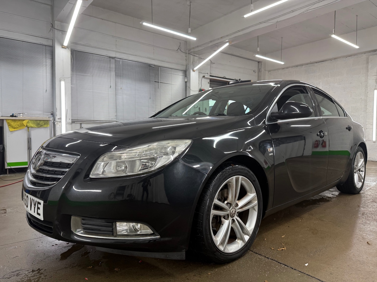 Used Vauxhall Insignia 2010 for sale - 76626517: Photo 6