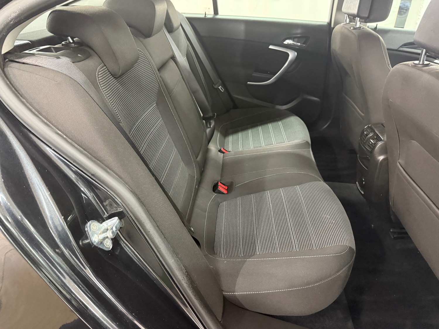 Used Vauxhall Insignia 2010 for sale - 76626517: Photo 8