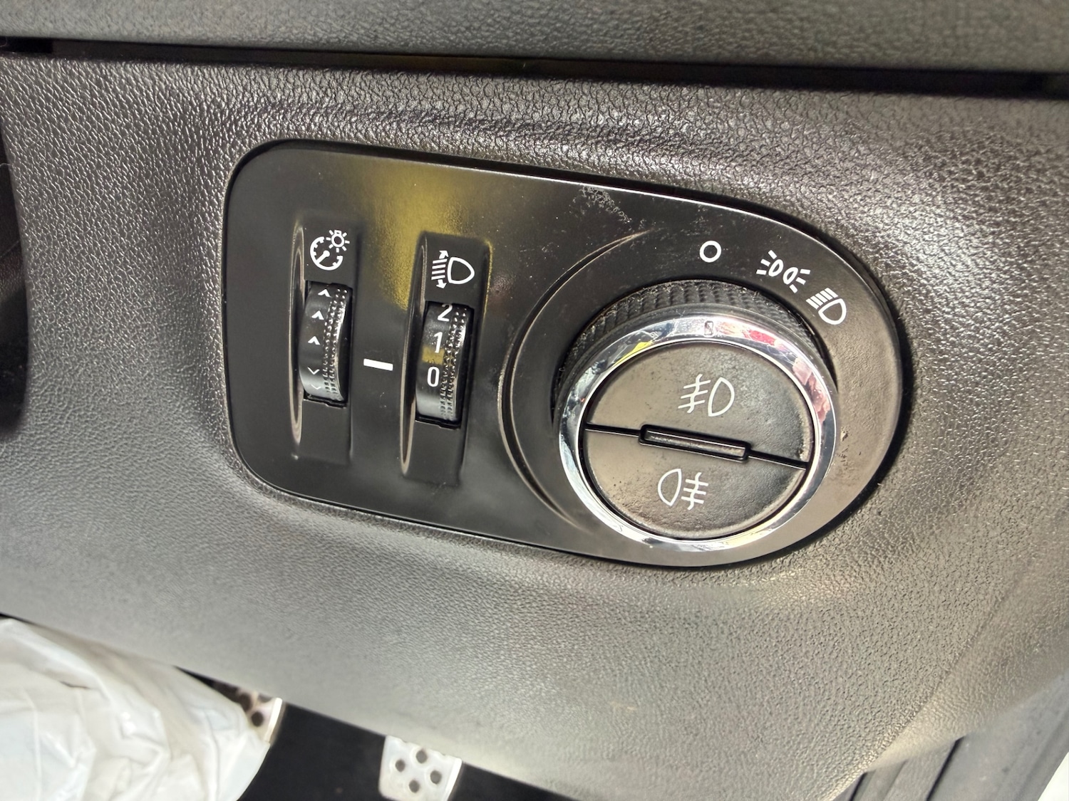 Used Vauxhall Corsa 2016 for sale - 78180139: Photo 11