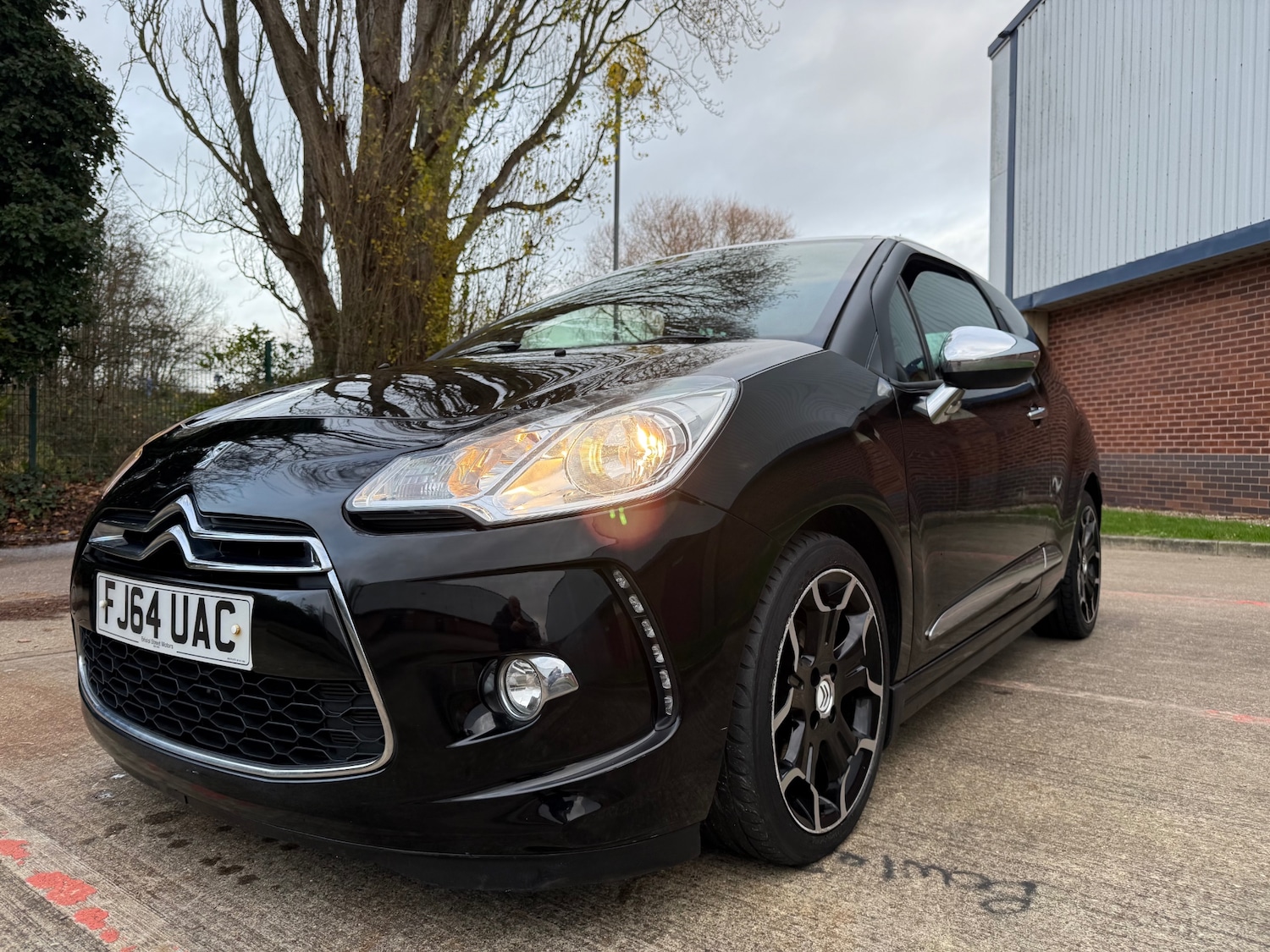 Used Citroen DS3 2014 for sale - 76906384: Photo 6
