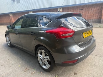 Used Ford Focus 2015 for sale - 79386569: Photo