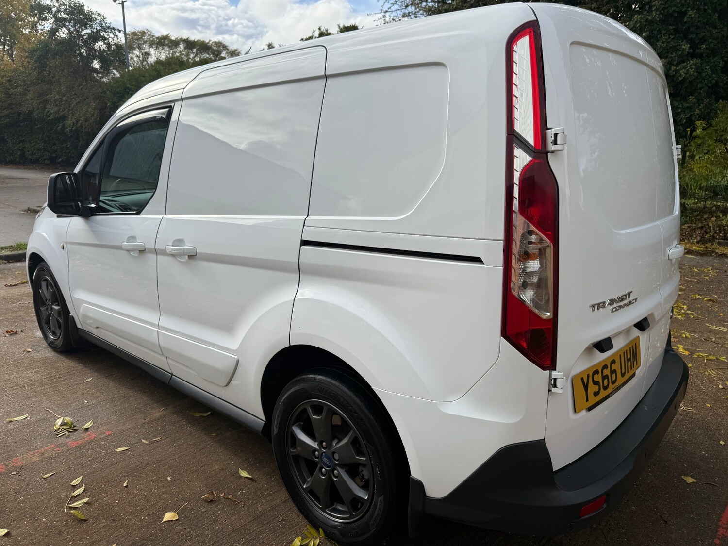 Used Ford Transit Connect 2016 for sale - 76323886: Photo 4