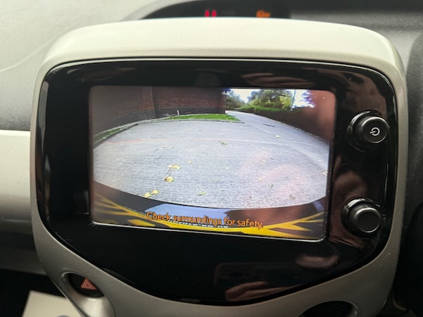 Used Toyota AYGO 2016 for sale - 76234227: Photo 18
