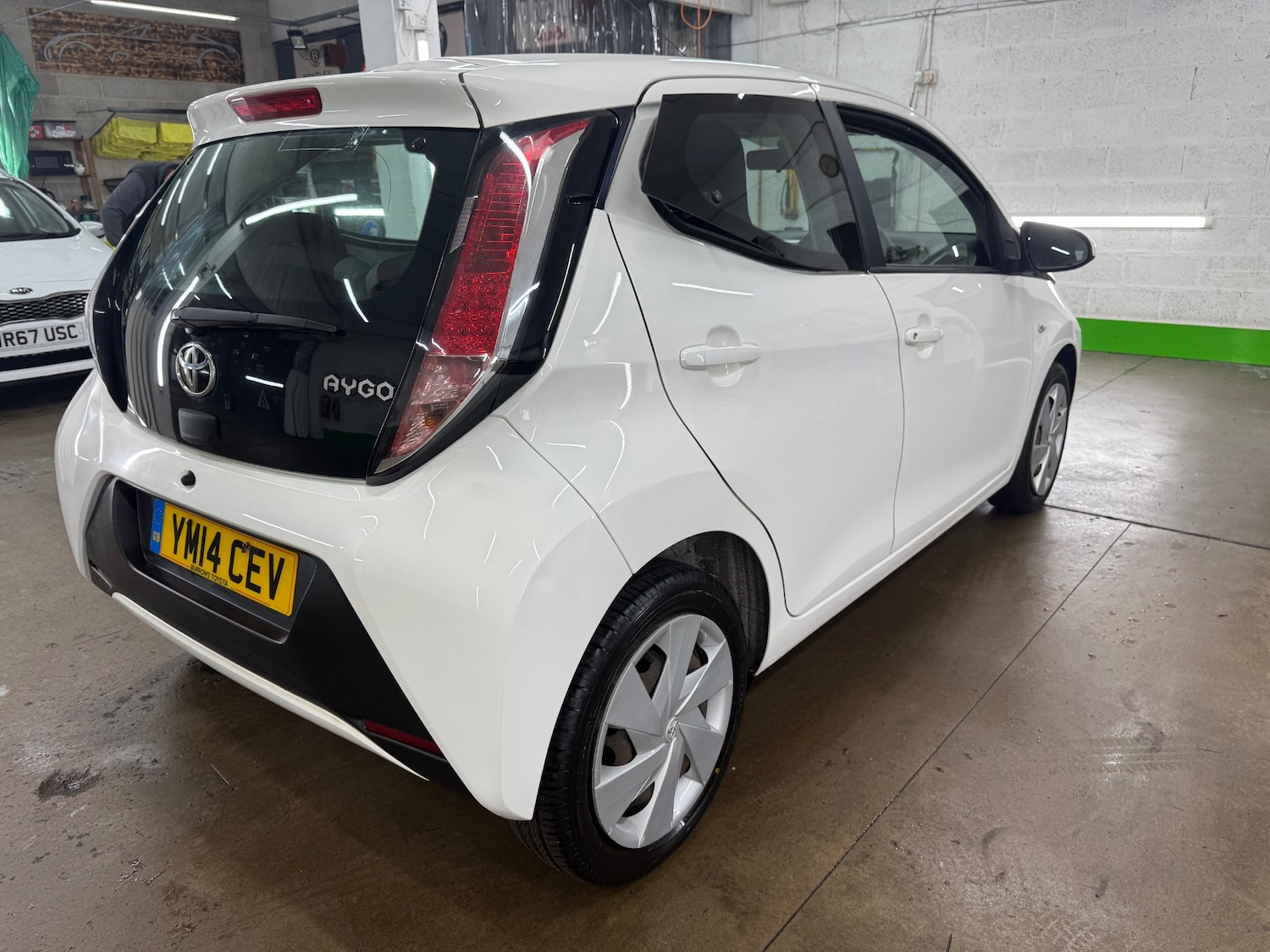 Used Toyota AYGO 2014 for sale - 77618402: Photo 3