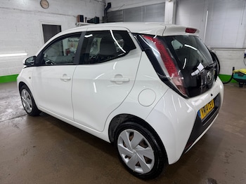 Used Toyota AYGO 2014 for sale - 77618402: Photo