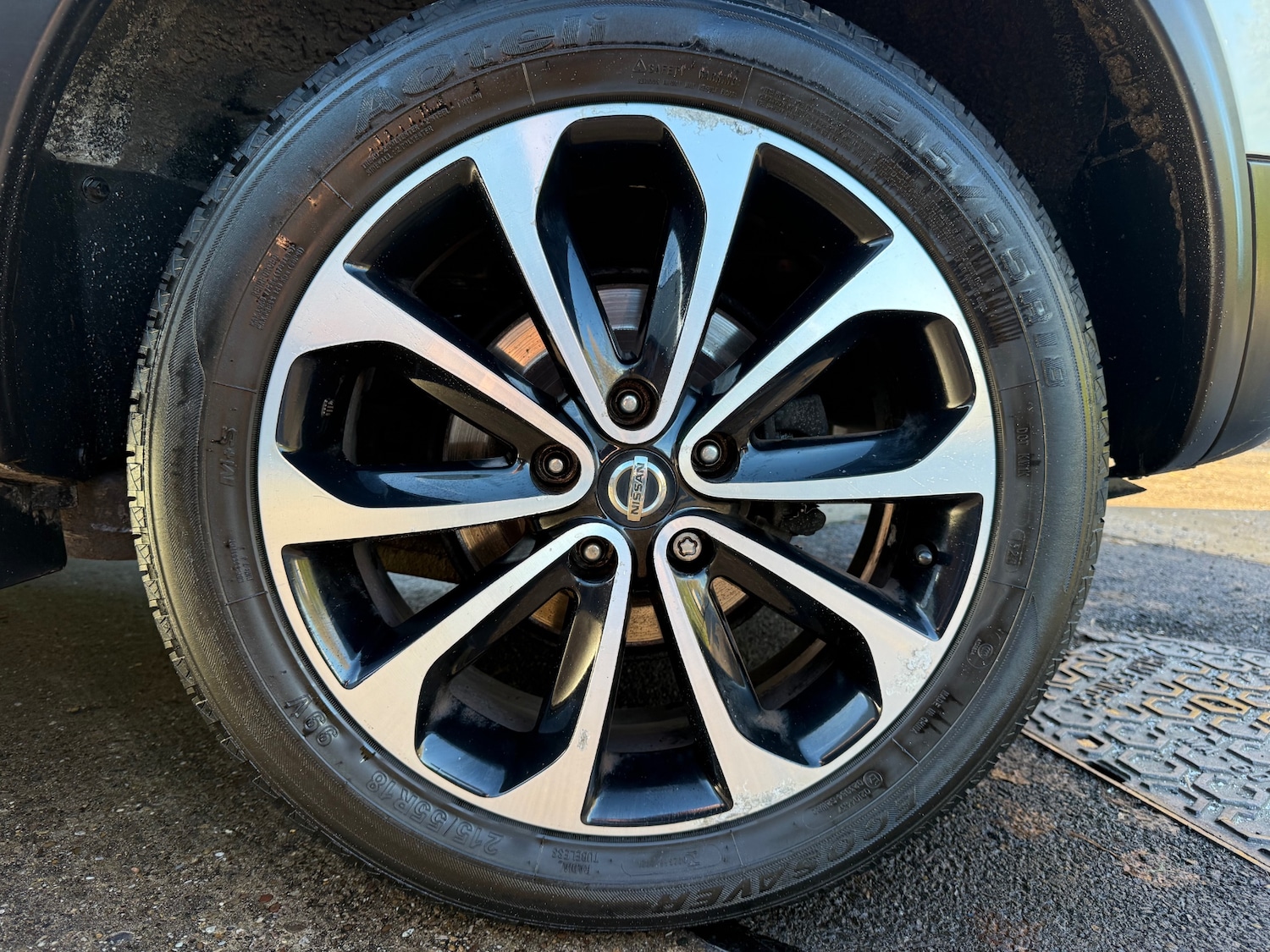 Used Nissan Qashqai 2013 for sale - 76662825: Photo 23