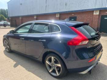 Used Volvo V40 2014 for sale - 74943377: Photo