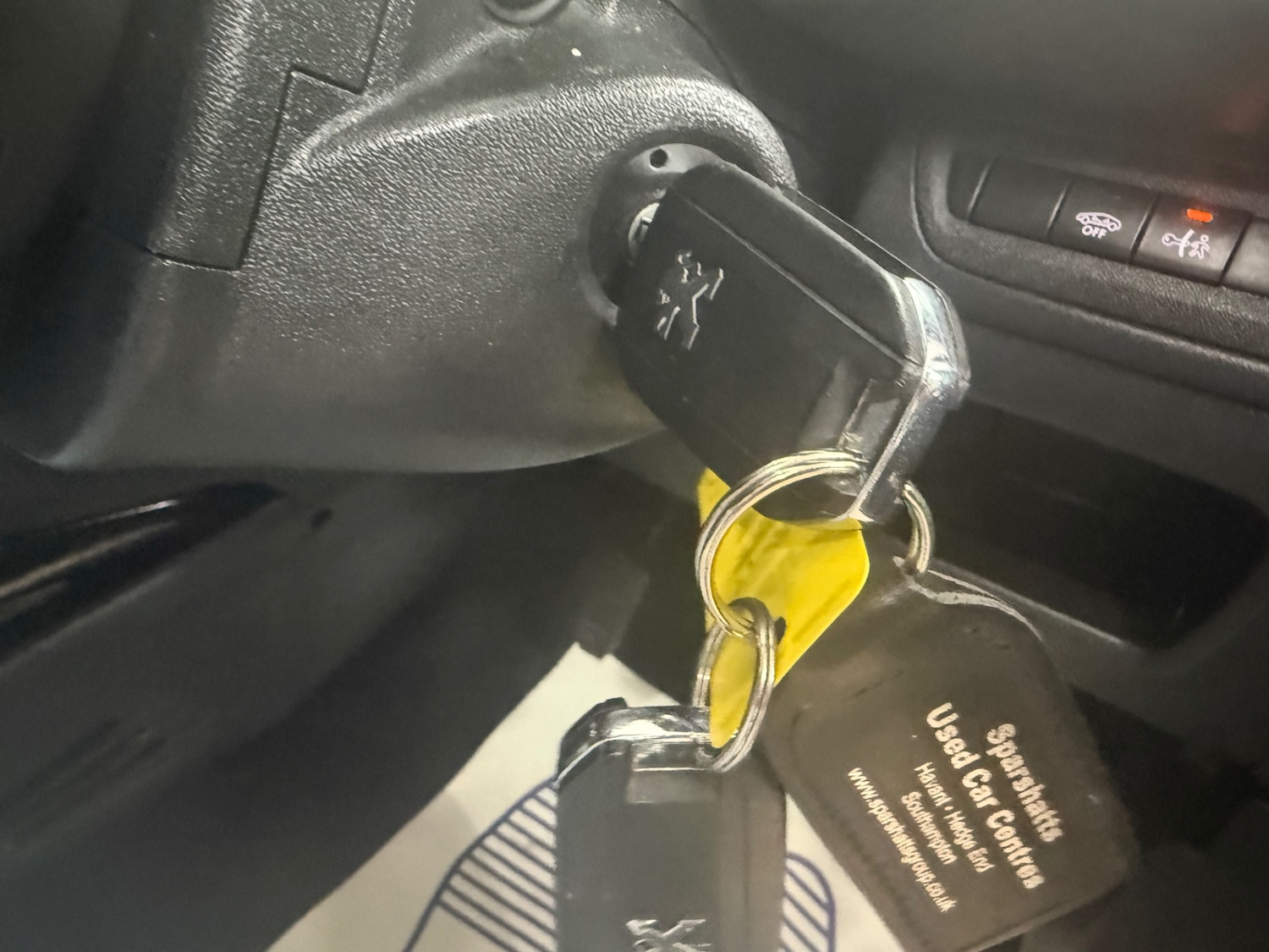 Used Peugeot 2008 2017 for sale - 76533614: Photo 13