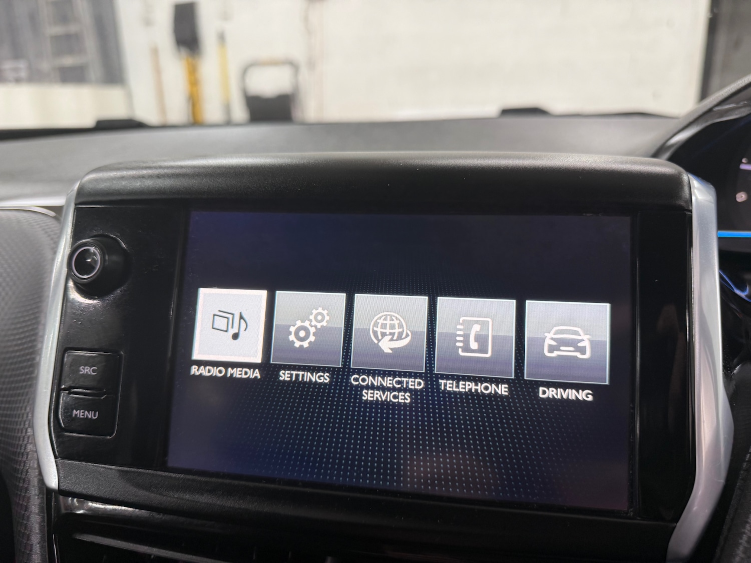 Used Peugeot 2008 2017 for sale - 76533614: Photo 17