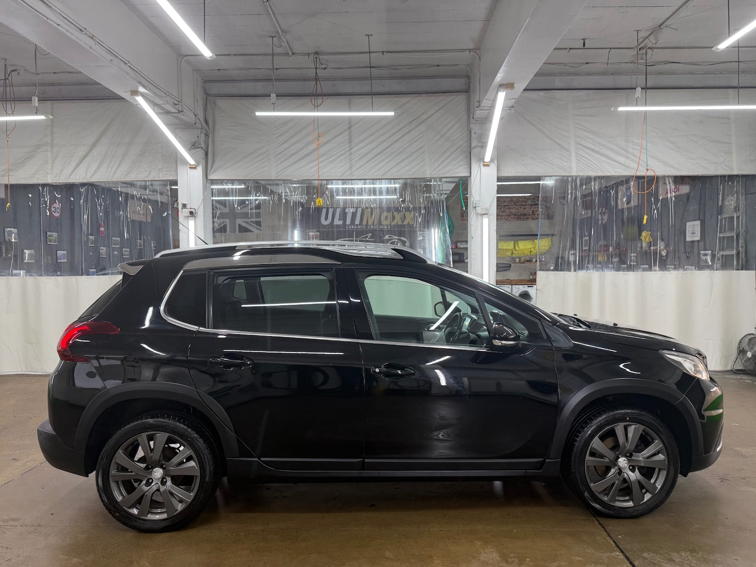 Used Peugeot 2008 2017 for sale - 76533614: Photo 2